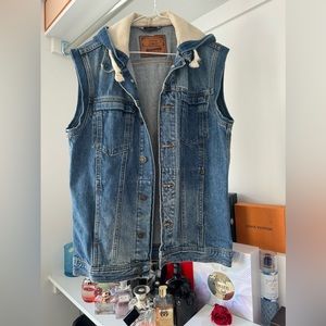 Zara Man Jean Vest with hood